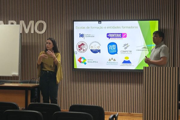 SESSÃO INFORMATIVA – ORIENTAÇÃO PROFISSIONAL | CÂMARA DE LOBOS