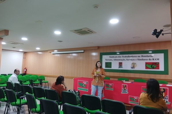SESSÃO DE INFORMAÇÃO CENTRO QUALIFICA NO SINDICATO DE HOTELARIA
