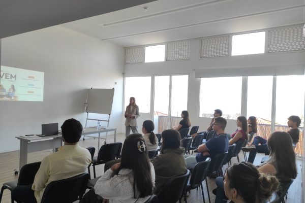 WORKSHOP DE EMPODERAMENTO JOVEM | CÂMARA DE LOBOS