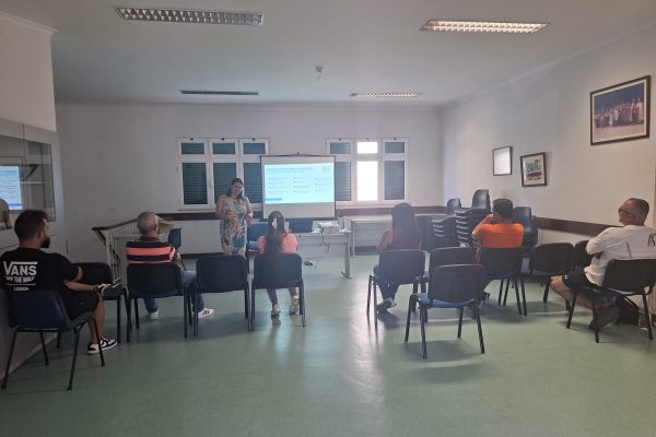 WORKSHOP SOBRE PROCURA ATIVA DE EMPREGO NO CAMPANÁRIO